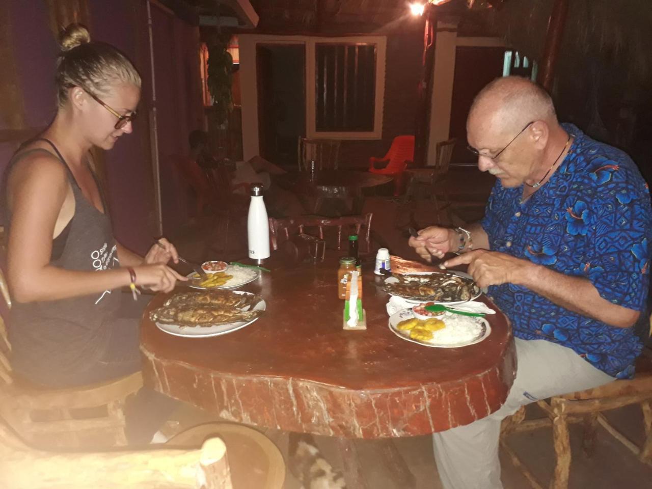 Bananas Guest House Private Room Altagracia Kamer foto